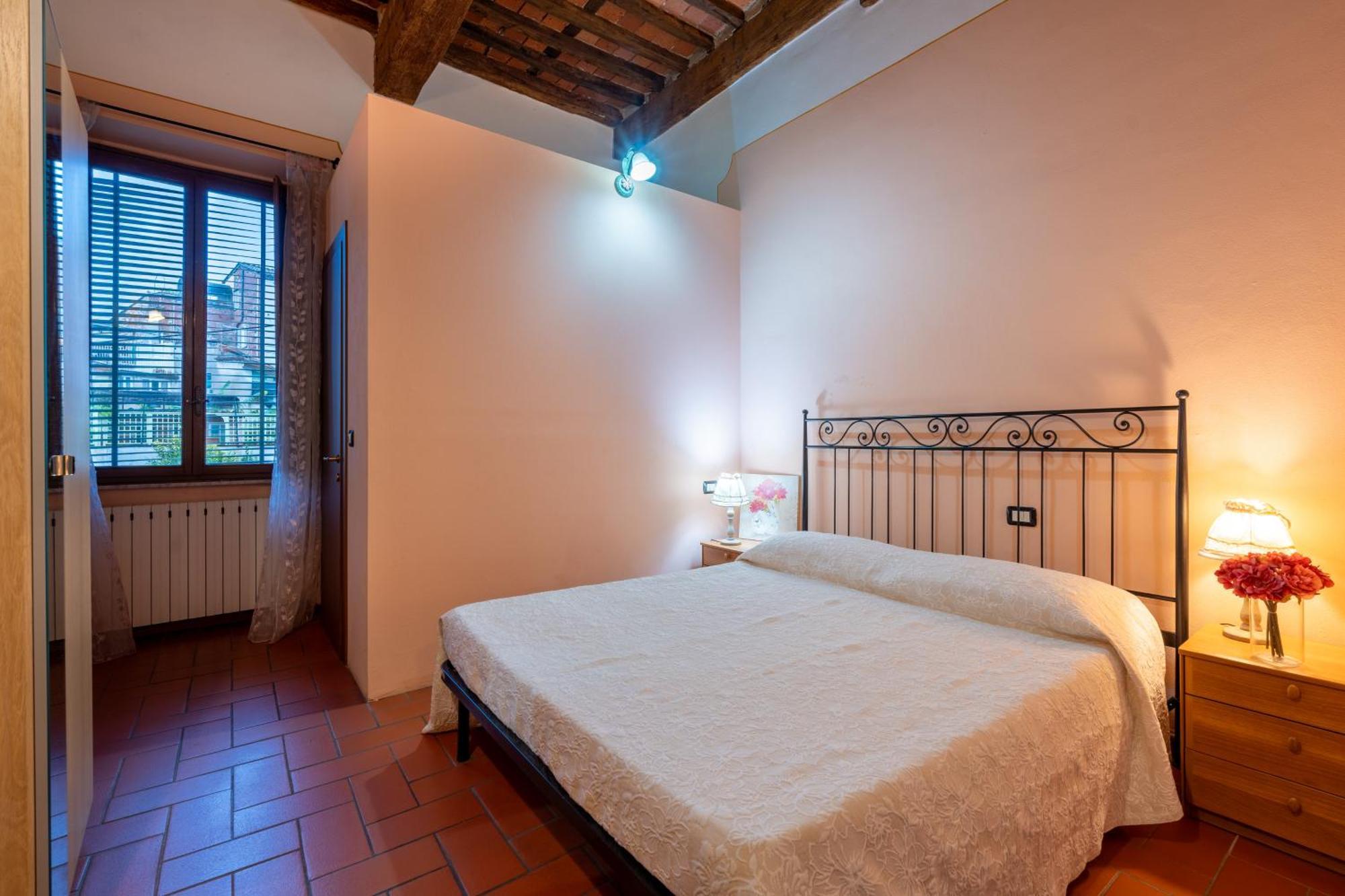 Apartment Anfiteatro Lucca Buitenkant foto